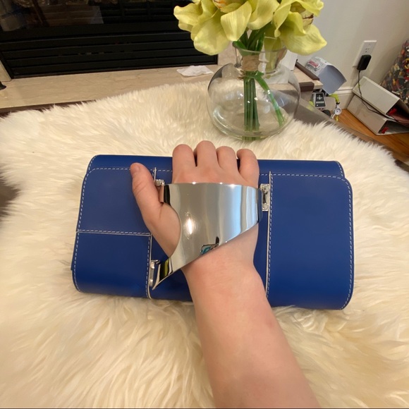 PERRIN Paris L'Asymétrique clutch blue $1850 - Picture 12 of 12